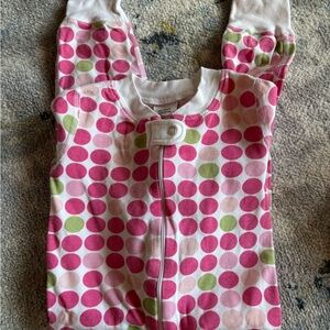 Hanna Andersson Pink and Green Polka Dot Kids Pajama Set